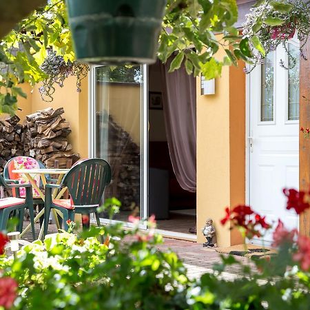 Gites De Charme Chez Christine Ottrott Exterior photo